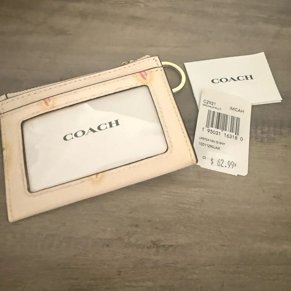 Coach Cream Lipstick Pattern Card Holder - Picture 4 of 4